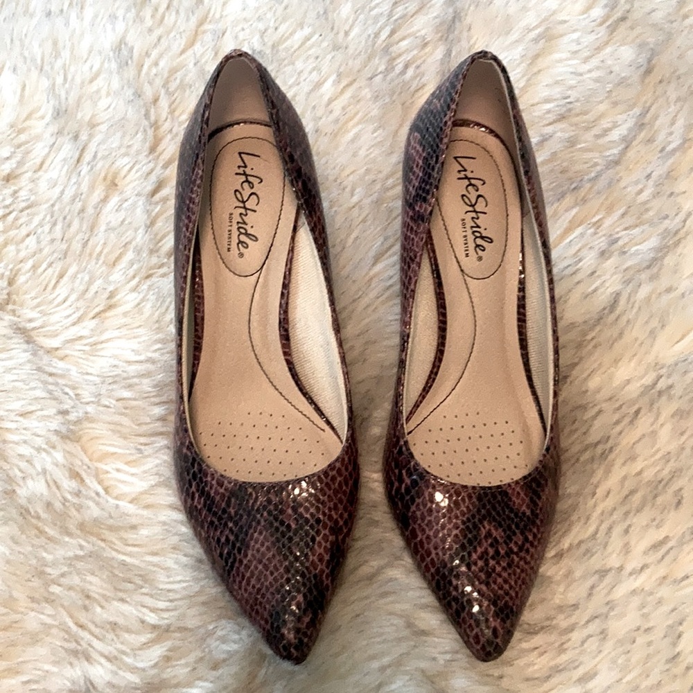 Lifestride Snakeskin heels